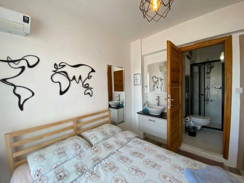 El Camino Hostel & Pub Fethiye Exterior photo